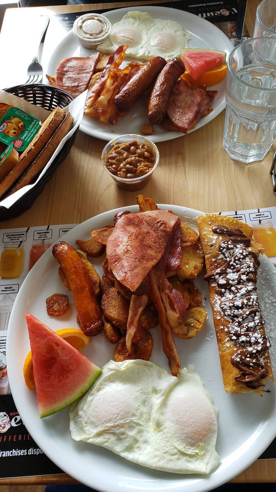 LOeufrier La Plaine | restaurant | 5333 Boulevard Laurier #140, Terrebonne, QC J7M 1W1, Canada | 4509187288 OR +1 450-918-7288