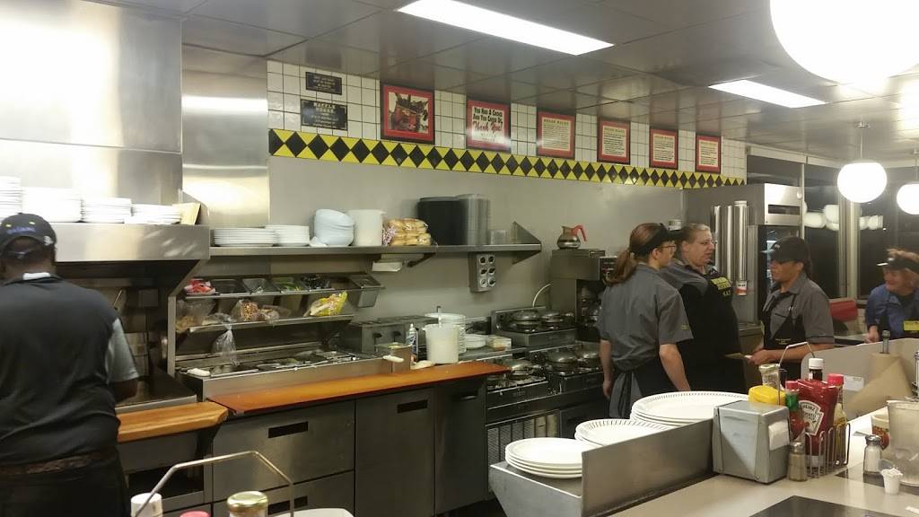 Waffle House | meal takeaway | 10516 E 11th St, Tulsa, OK 74128, USA | 9184383244 OR +1 918-438-3244