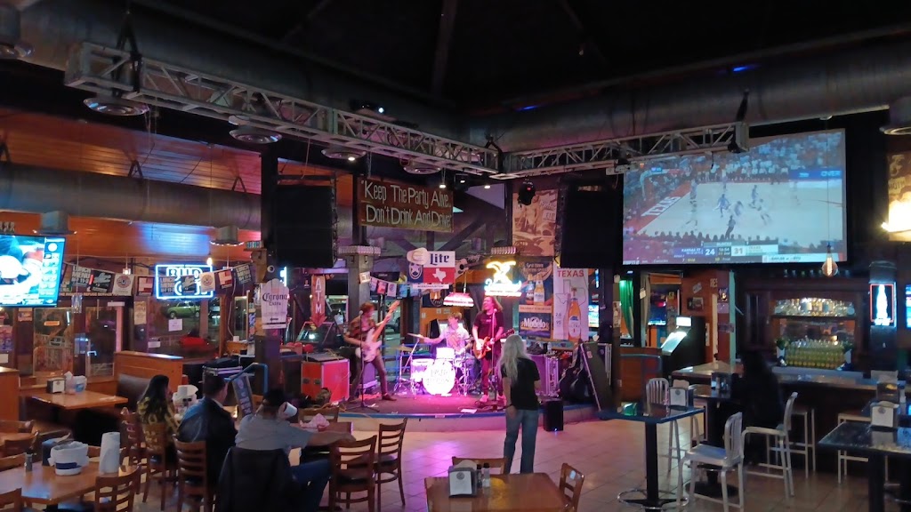 The Pub | restaurant | 12720 US-59, Stafford, TX 77477, USA | 2812779333 OR +1 281-277-9333