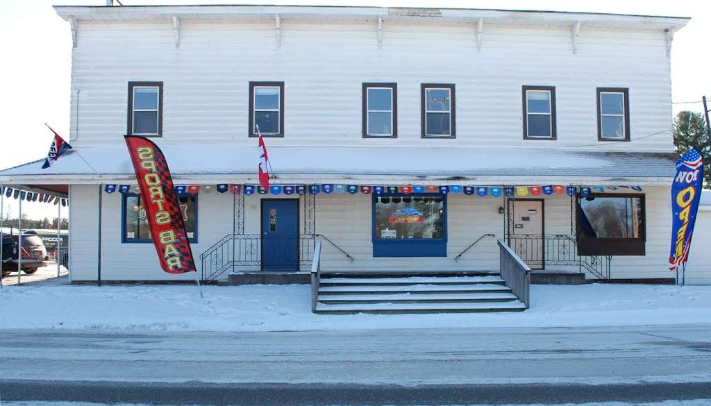 Thors Wolverine Den | restaurant | 423 Hall Ave, Crivitz, WI 54114, USA | 7159273202 OR +1 715-927-3202