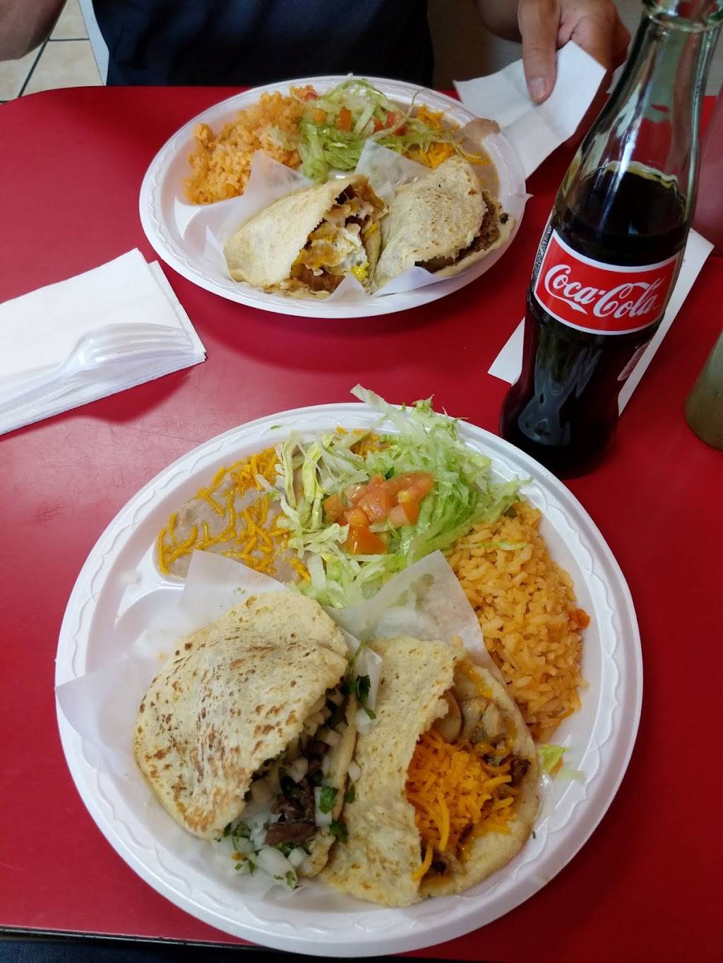 Gorditas El Tio Restaurant 3202 E Greenway Rd, Phoenix, AZ 85032, USA