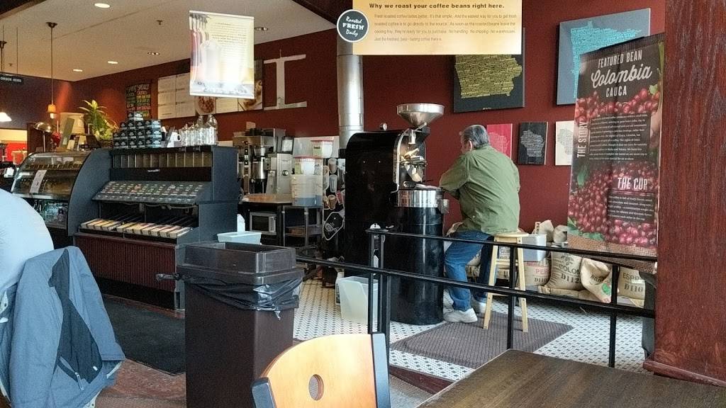 Dunn Brothers Coffee | bakery | 100 E 2nd St Ste 100, Chaska, MN 55318, USA | 9523613011 OR +1 952-361-3011