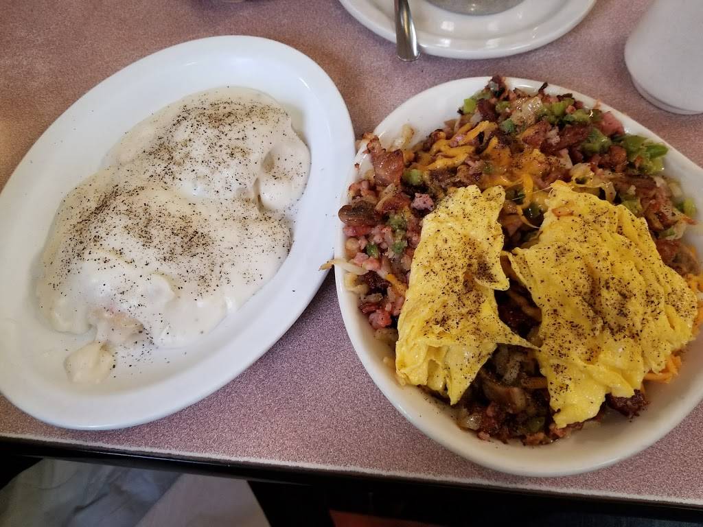 Monett Family Restaurant | restaurant | 608 E Broadway St, Monett, MO 65708, USA | 4172353772 OR +1 417-235-3772