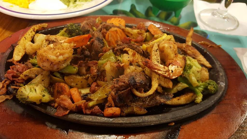 Las Fuentes Mexican Restaurant & Bar | restaurant | 18306 Farm to Market Rd 1488, Magnolia, TX 77354, USA | 2813569923 OR +1 281-356-9923