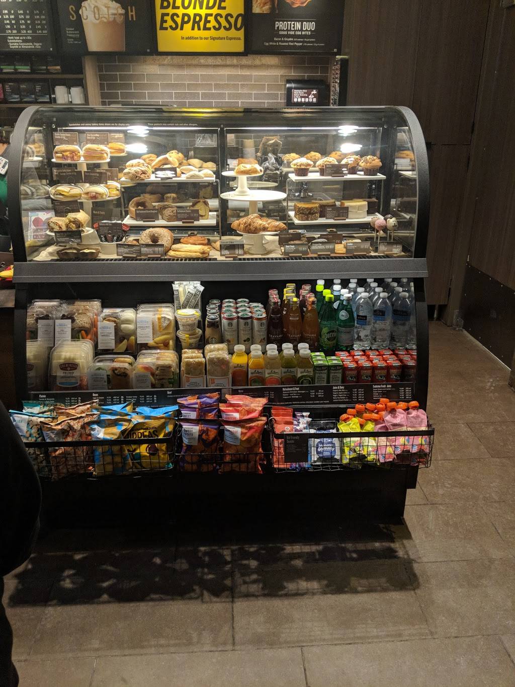 Starbucks | cafe | Mall, 101 Jordan Creek Pkwy Suite 12118, West Des Moines, IA 50266, USA | 5152222254 OR +1 515-222-2254