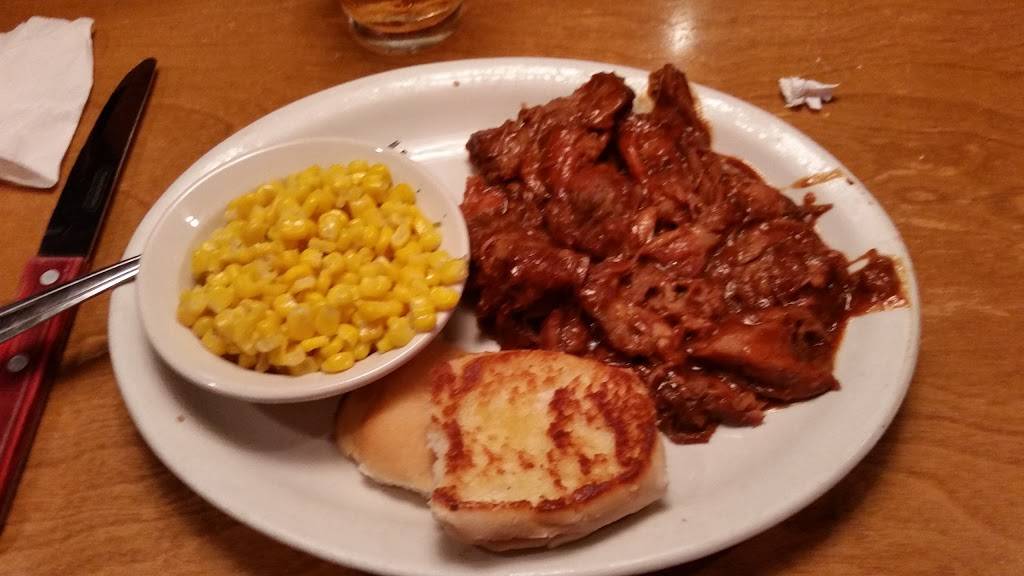 Texas Roadhouse | restaurant | 3786 Parkway, Pigeon Forge, TN 37863, USA | 8652861543 OR +1 865-286-1543