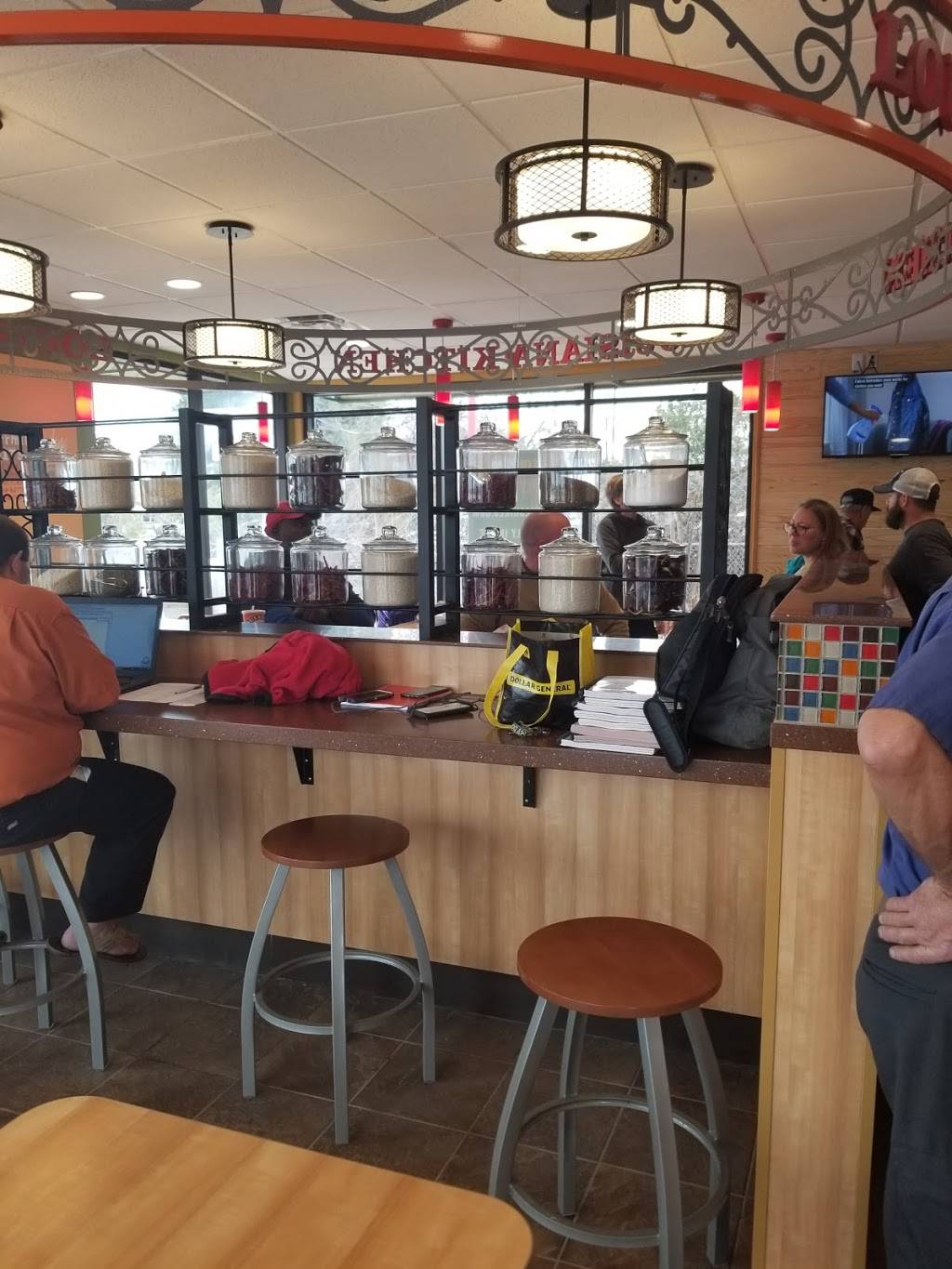 Popeyes Louisiana Kitchen | restaurant | 1398 E Tyler St, Athens, TX 75751, USA | 9038044220 OR +1 903-804-4220
