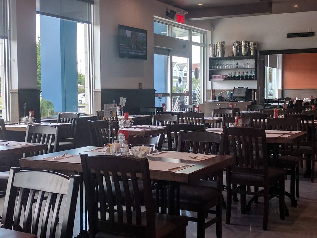 Le Ptit Réveil - La Ptite Soirée | restaurant | 311 Boulevard de la Marine, Varennes, QC J3X 1Z4, Canada | 4509851269 OR +1 450-985-1269