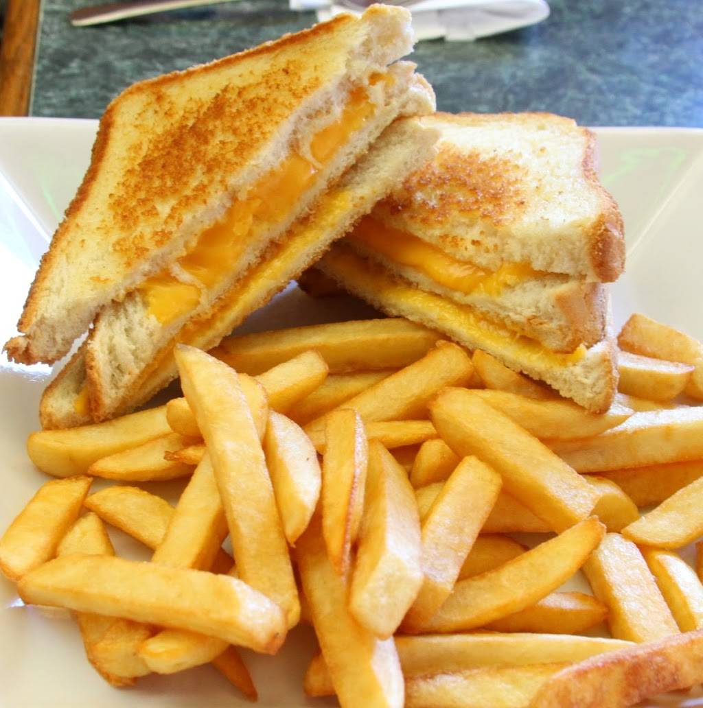 Johnnys Eatery | meal delivery | 280 Marland Ave, Oshawa, ON L1J 1X1, Canada | 9054331335 OR +1 905-433-1335