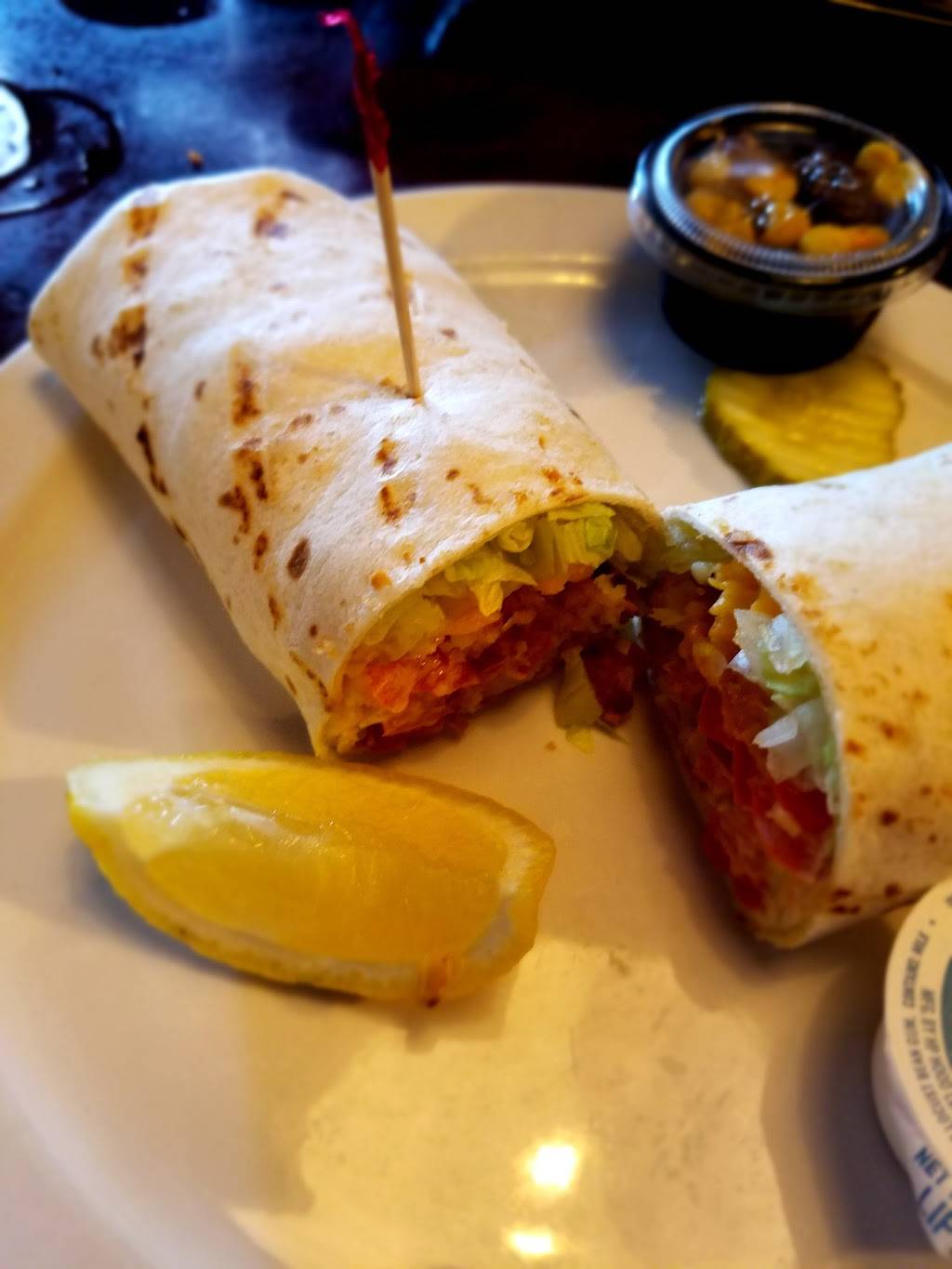 Cape May Fish Market | restaurant | 408 Washington St, Cape May, NJ 08204, USA | 6097703790 OR +1 609-770-3790