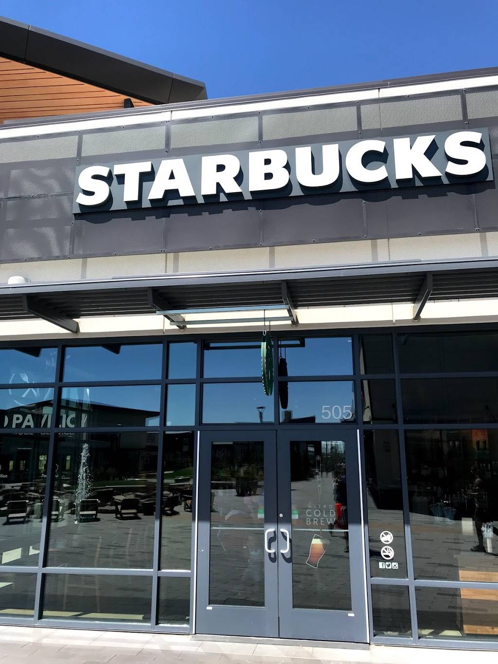 Starbucks | bakery | 13801 Grant St Suite 505, Thornton, CO 80023, USA | 7206218590 OR +1 720-621-8590