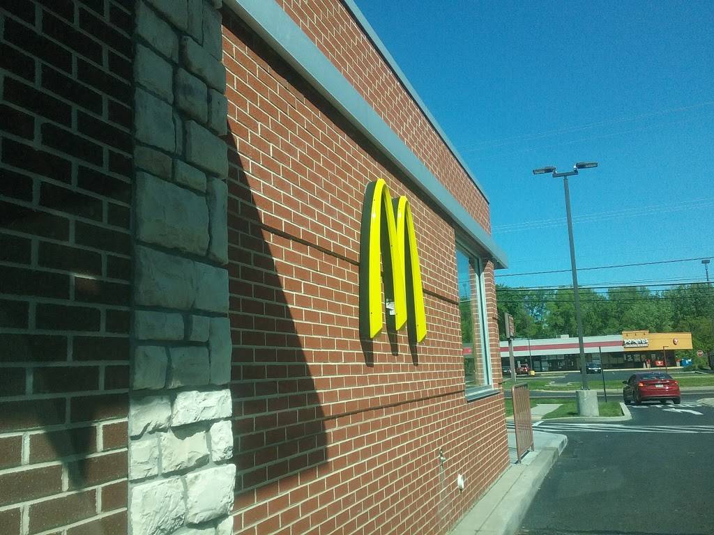 McDonalds | cafe | 321 W Trenton Ave, Morrisville, PA 19067, USA | 2152956966 OR +1 215-295-6966