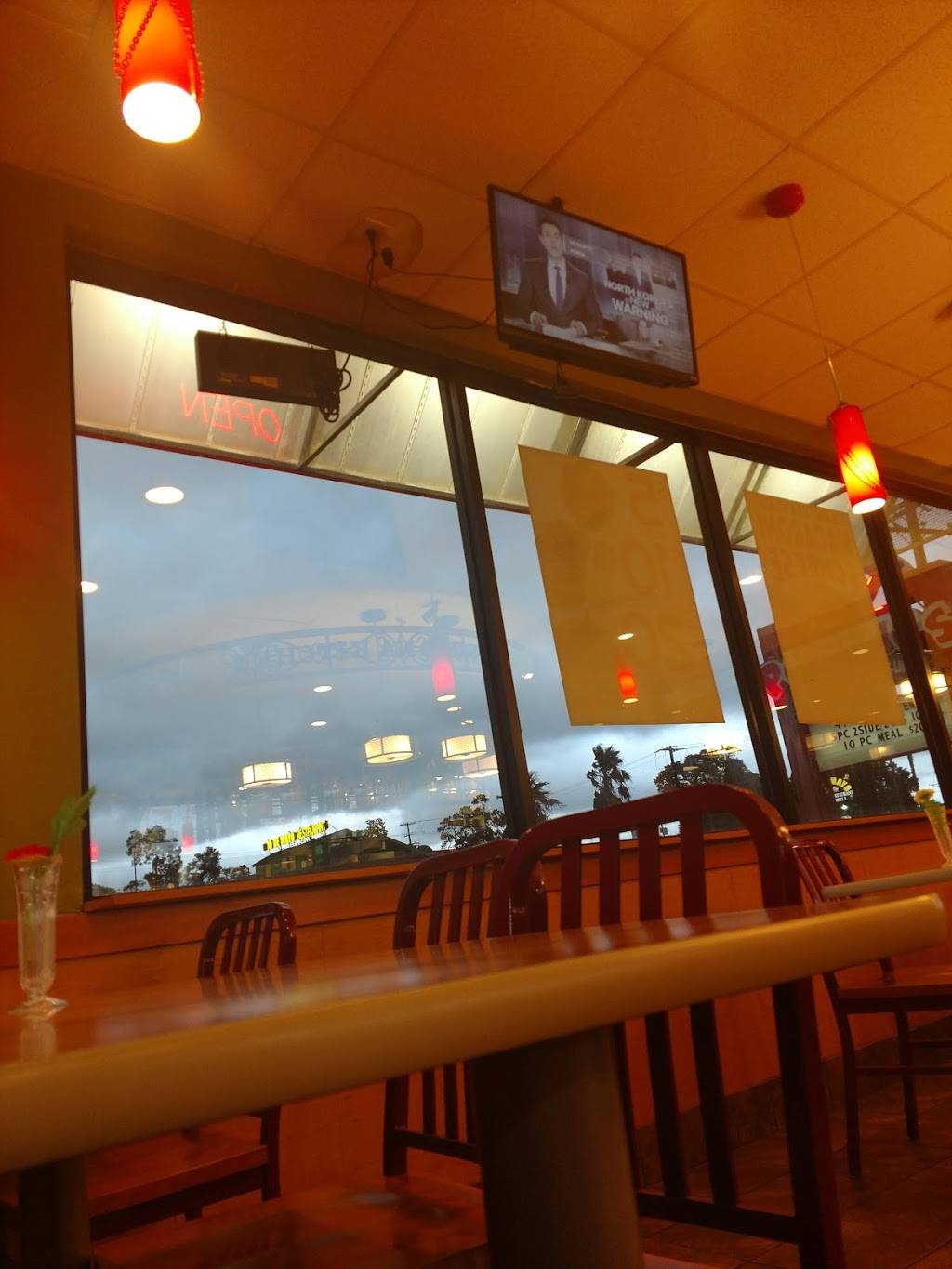 Popeyes Louisiana Kitchen | restaurant | 1710 US-90, Liberty, TX 77575, USA | 9363365665 OR +1 936-336-5665