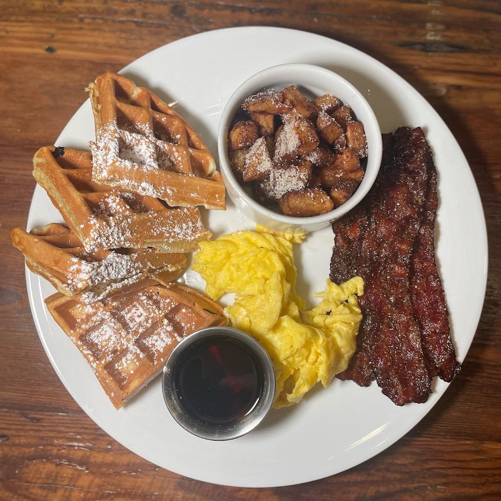 Wakey Wakey Breakfast Place | restaurant | 10701 Watson Rd, St. Louis, MO 63127, USA | 3143943366 OR +1 314-394-3366