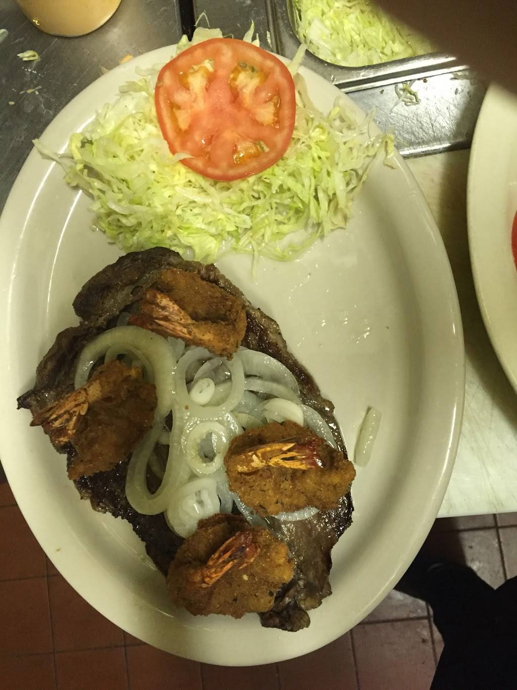 Latin Star | restaurant | 288 N Main St, Spring Valley, NY 10977, USA | 8453561706 OR +1 845-356-1706