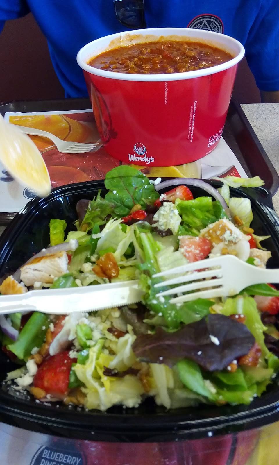 Wendys | restaurant | 2601 E, Tamiami Trail E, Naples, FL 34112, USA | 2397758505 OR +1 239-775-8505