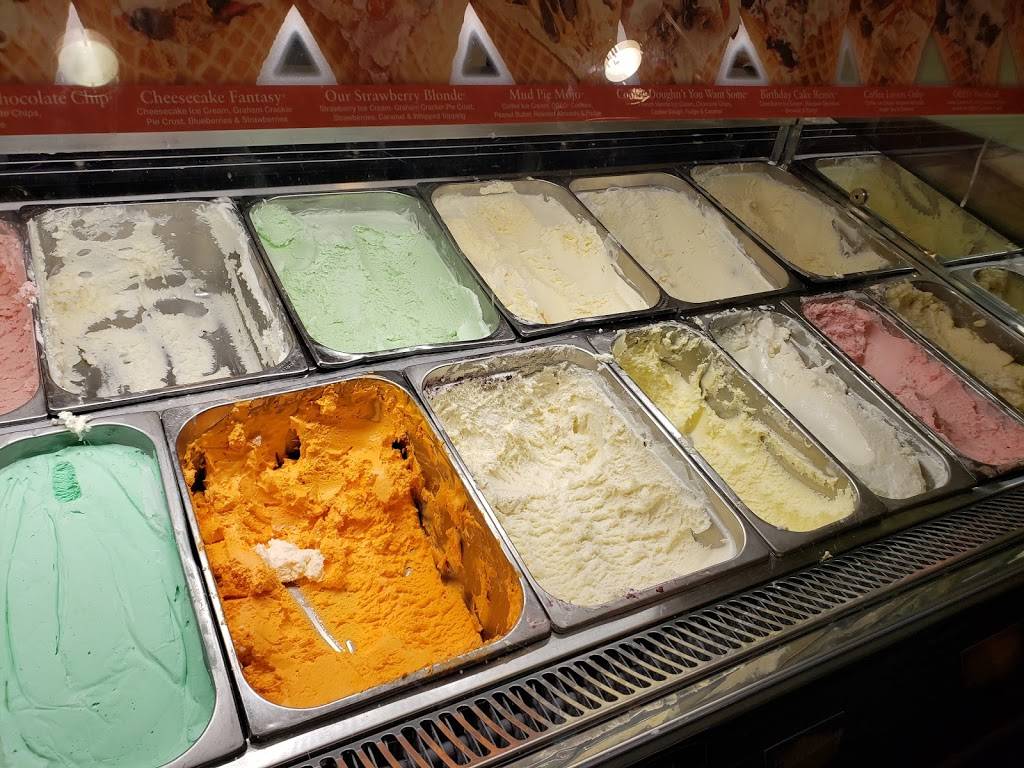 Cold Stone Creamery | bakery | 1000 Chapel View Blvd Ste 134, Cranston, RI 02920, USA | 4019431172 OR +1 401-943-1172