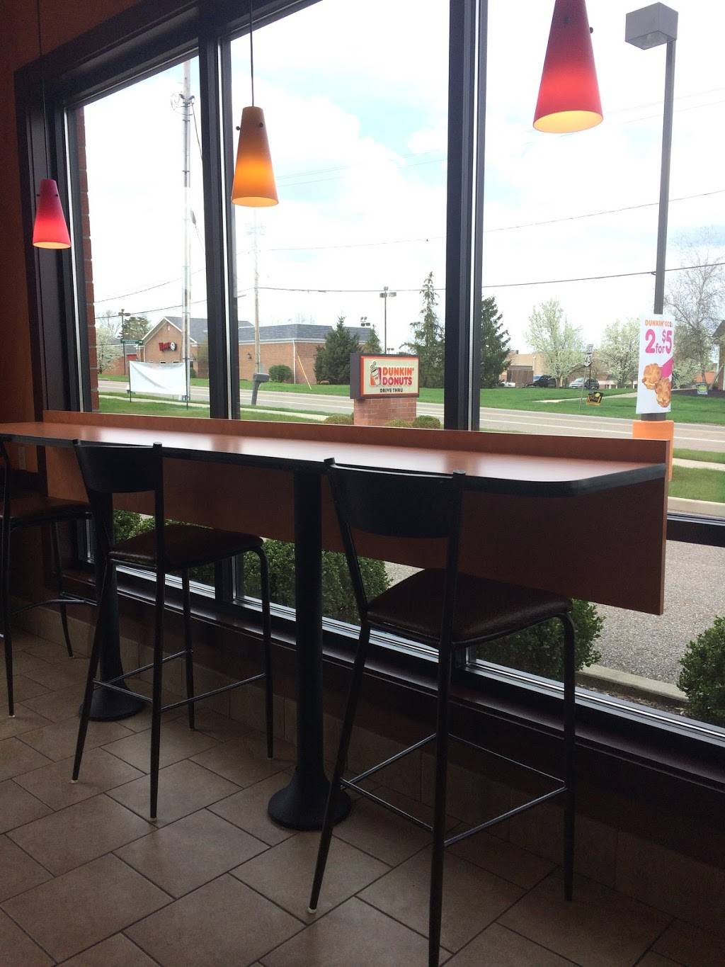 Dunkin | bakery | 75 W Garfield Rd, Aurora, OH 44202, USA | 3305487942 OR +1 330-548-7942