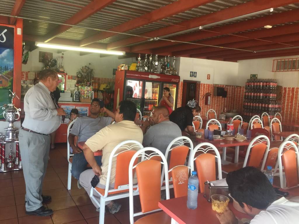 El gran pollo | restaurant | Rancho Gonzalez, 21480 Tecate, B.C., Mexico | 016654326738 OR +52 665 432 6738