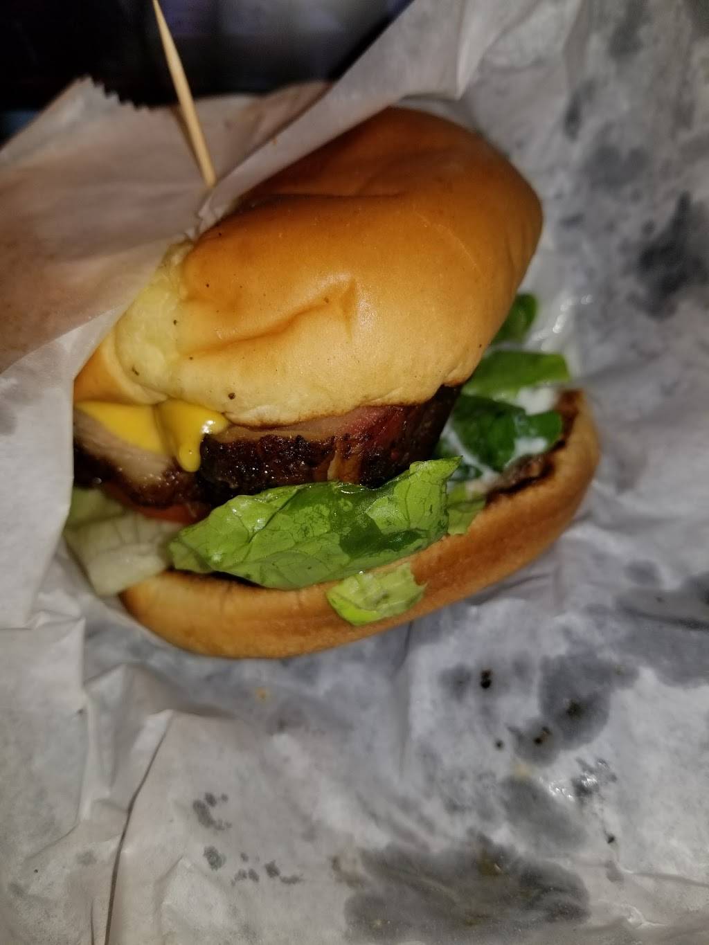 Texans Grill & BBQ | restaurant | 10 W Avenue B, Temple, TX 76501, USA | 2545982246 OR +1 254-598-2246