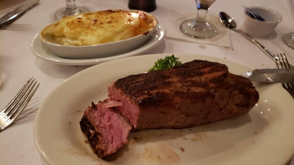 Keith Youngs Steakhouse | restaurant | 165 LA-21, Madisonville, LA 70447, USA | 9858459940 OR +1 985-845-9940