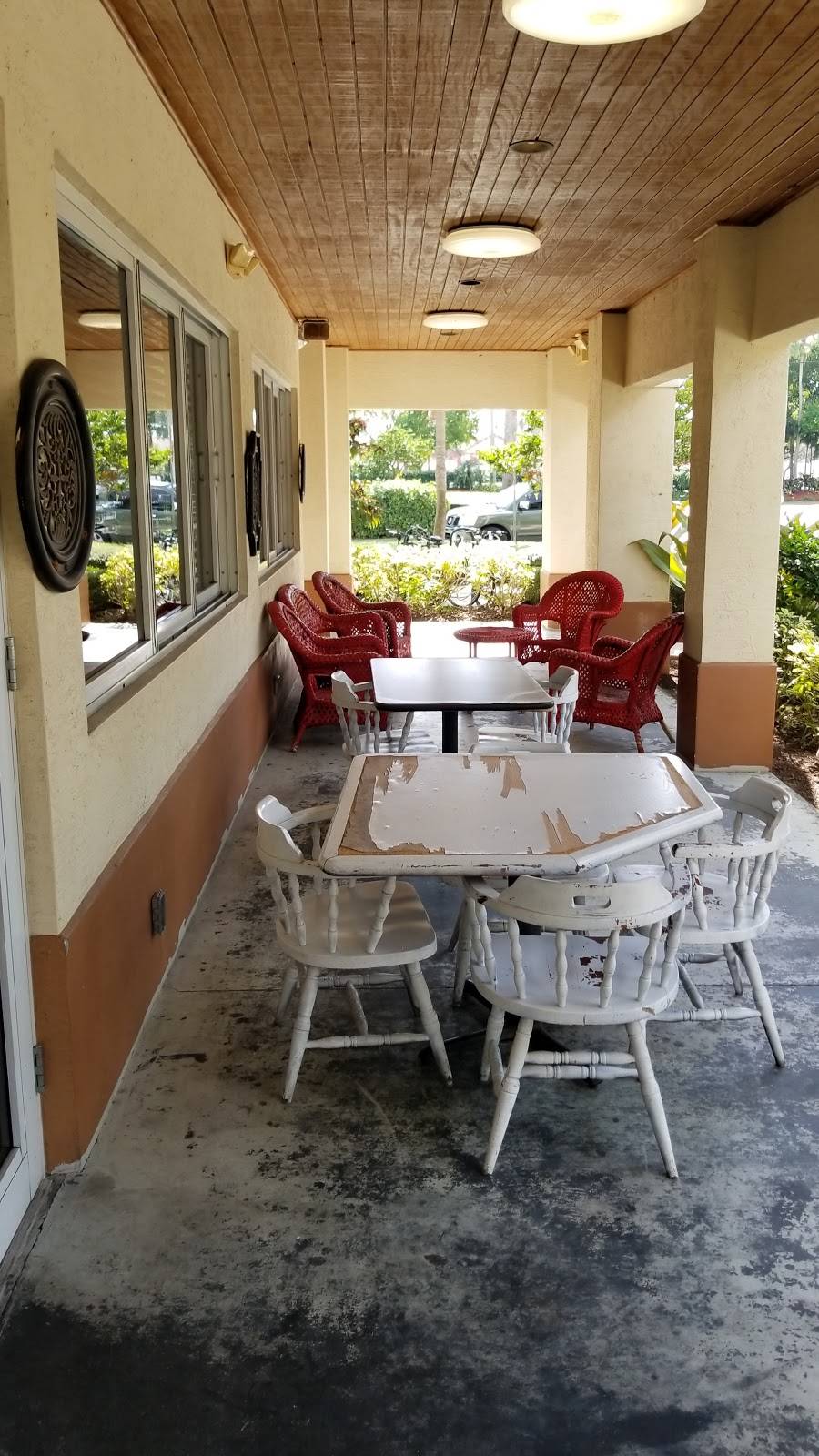 La Granja Restaurant 3301 Northlake Blvd Palm Beach Gardens
