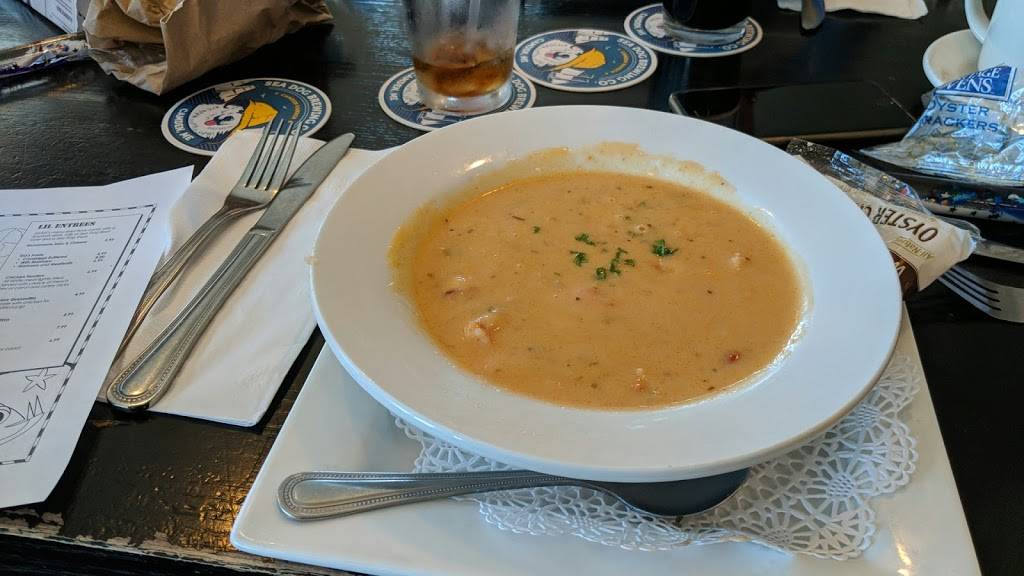 Sea Dog Brewing Co. | restaurant | 1 Main St, Camden, ME 04843, USA | 2072301306 OR +1 207-230-1306