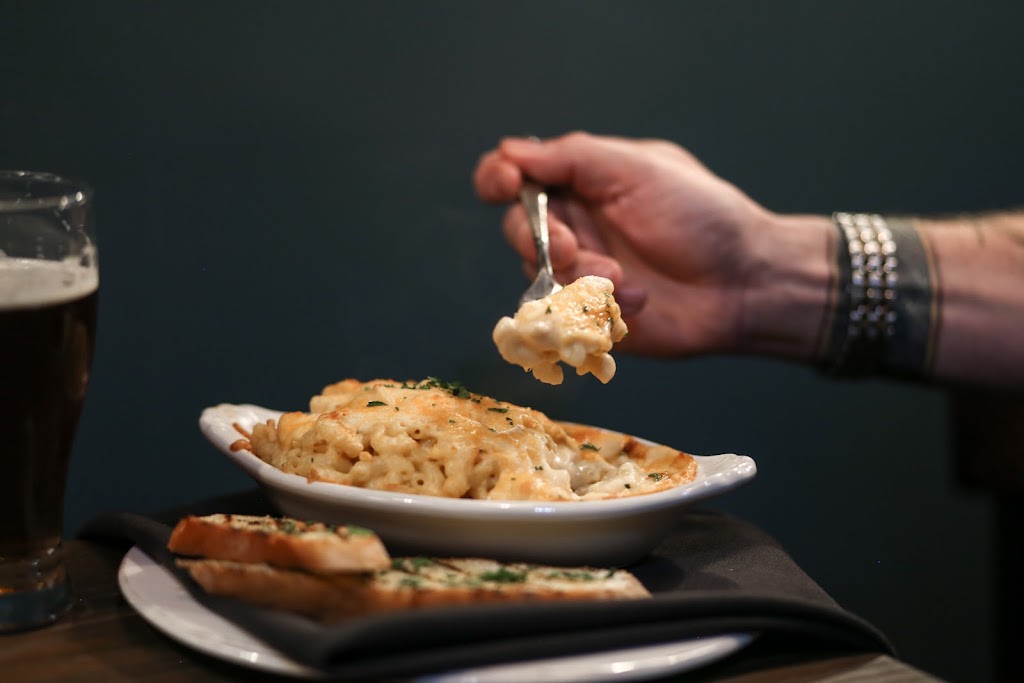 Three Toms’ Tavern | restaurant | 112 N Broad St, Thomasville, GA 31792, USA | 2292368667 OR +1 229-236-8667