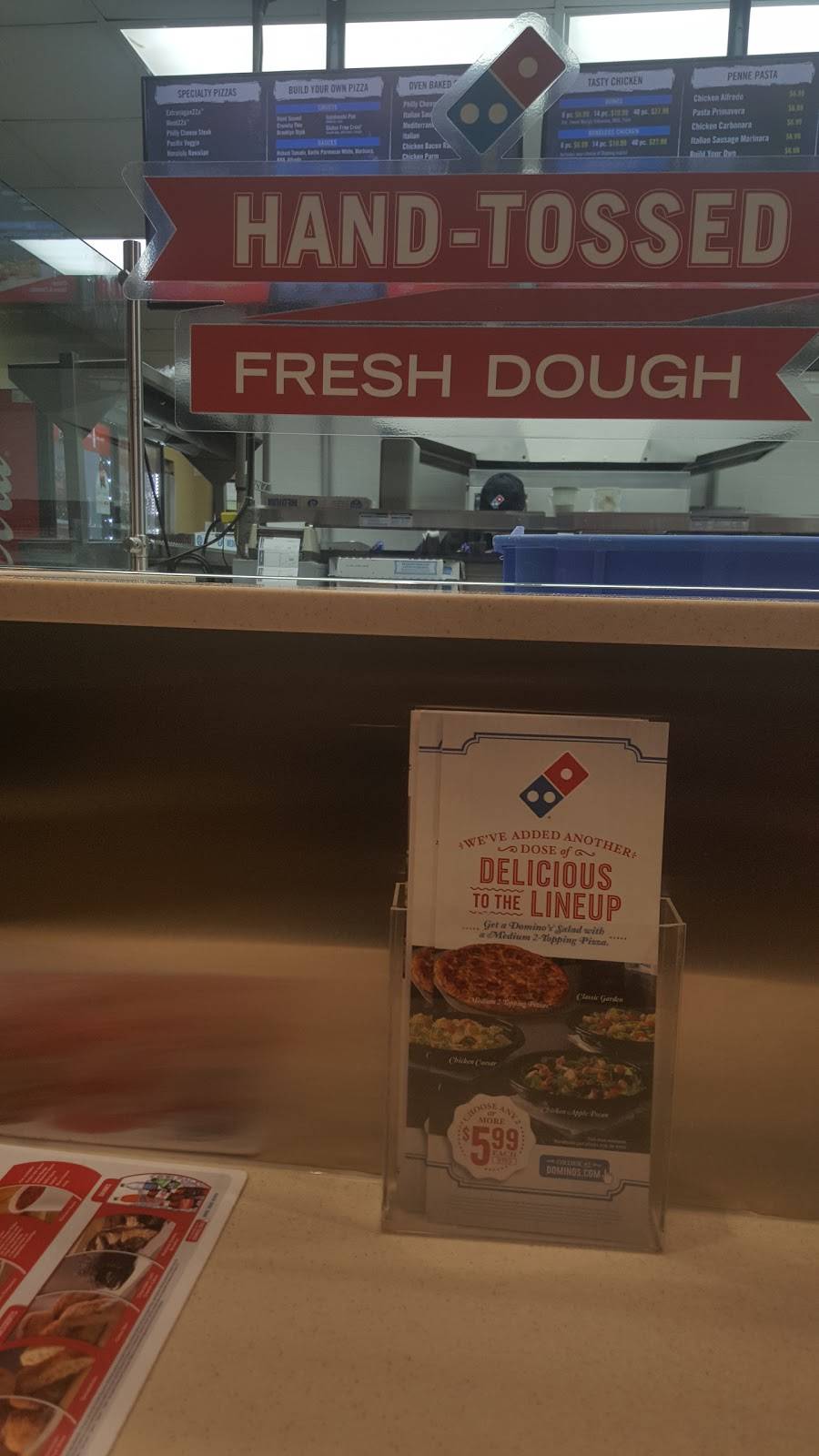 Dominos Pizza | meal delivery | 420 Viand St, Point Pleasant, WV 25550, USA | 3046755858 OR +1 304-675-5858