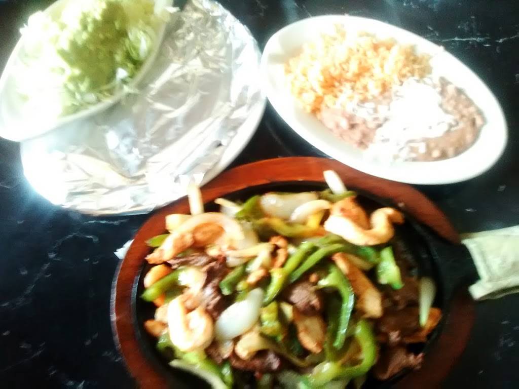 Los Mexicanos Restaurante | restaurant | 500 Hamric Dr E, Oxford, AL 36203, USA | 2568357795 OR +1 256-835-7795