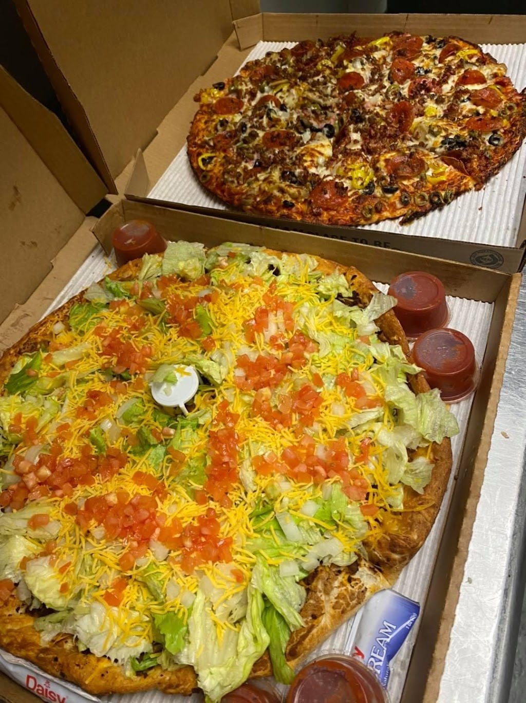 Giovanni’s Pizza of Matewan | restaurant | 3710 WV-65, North Matewan, WV 25688, USA | 3044268196 OR +1 304-426-8196