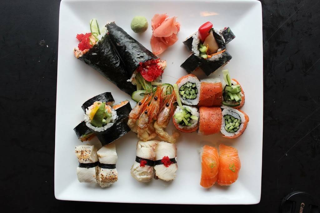 Sushi Nagano Ste-Catherine | restaurant | 4733 Route de Fossambault #250, Sainte-Catherine-de-la-Jacques-Cartier, QC G3N 1T5, Canada | 4188750044 OR +1 418-875-0044