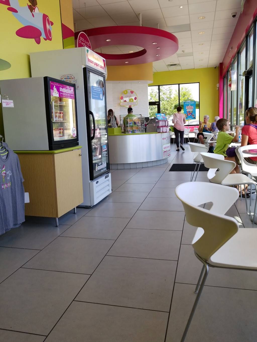 Menchies Frozen Yogurt | bakery | 4017 WI-28, Kohler, WI 53044, USA | 9204598580 OR +1 920-459-8580