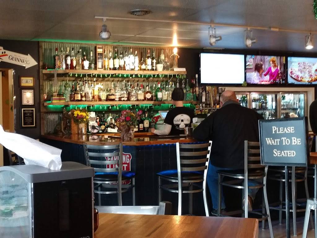 Sparkys Place | restaurant | 1001 Broad St, Conneaut, OH 44030, USA | 4402656061 OR +1 440-265-6061