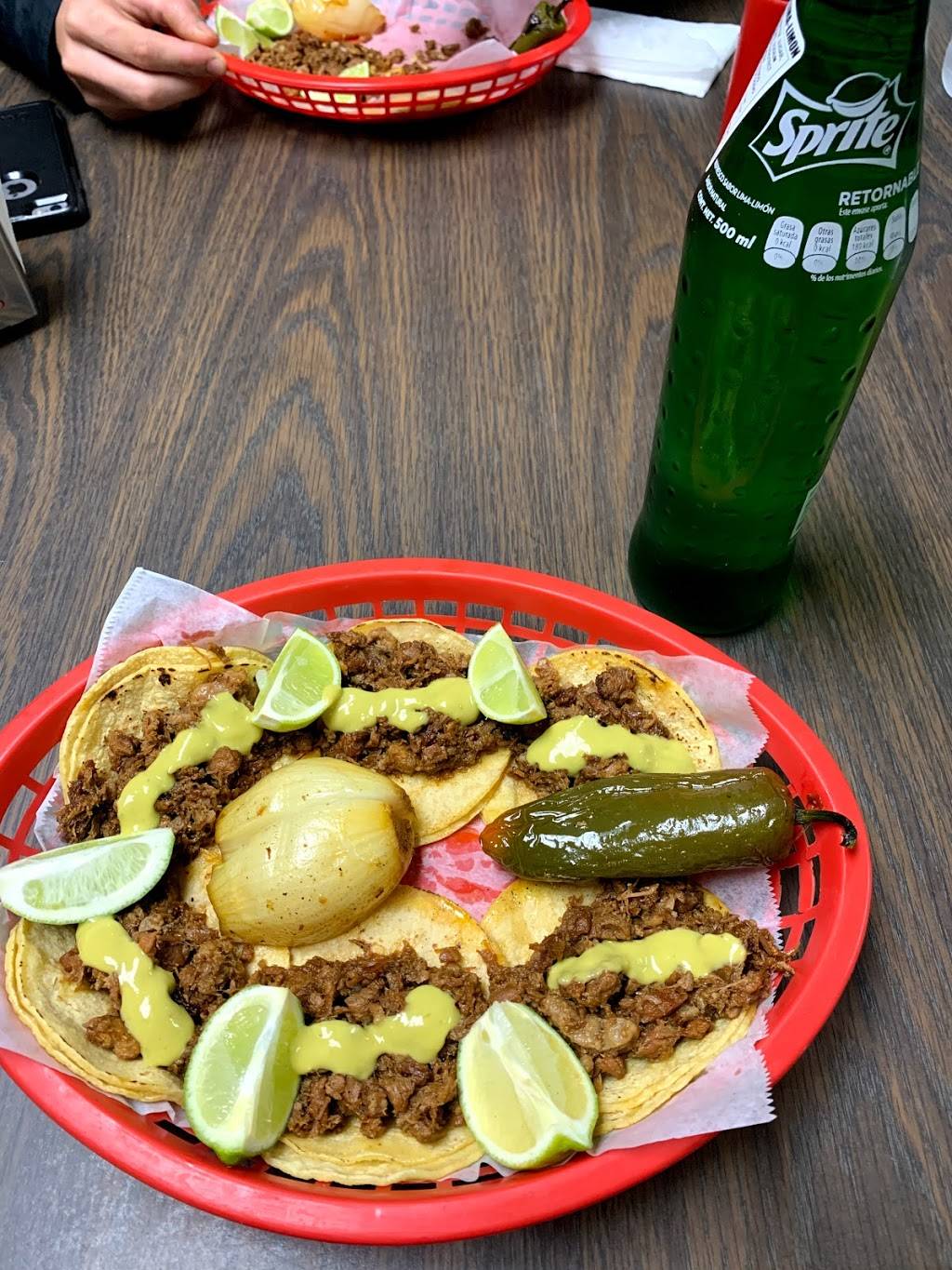 El Pichón | restaurant | 15574-15582 TX-105, Plantersville, TX 77363, USA | 2819073368 OR +1 281-907-3368