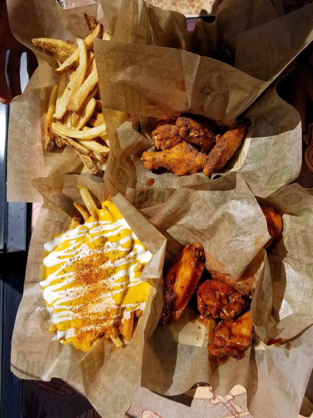 Wingstop - Restaurant | 12241 Santa Monica Blvd, Los Angeles, CA 90025, USA