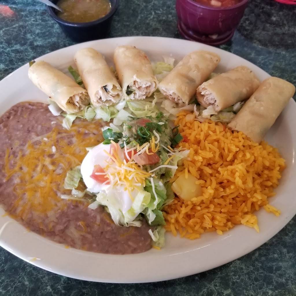 La Laguna Mexican Restaurant | restaurant | 6250 28th St SE, Grand Rapids, MI 49546, USA | 6168058821 OR +1 616-805-8821