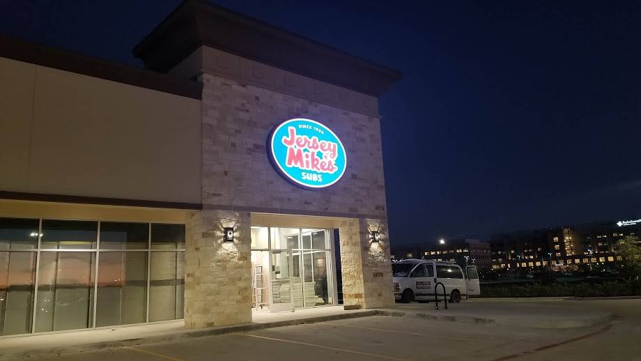 Jersey Mikes Subs | meal takeaway | 4001 Texas 6 Frontage Rd Suite 900, College Station, TX 77845, USA | 9799770779 OR +1 979-977-0779