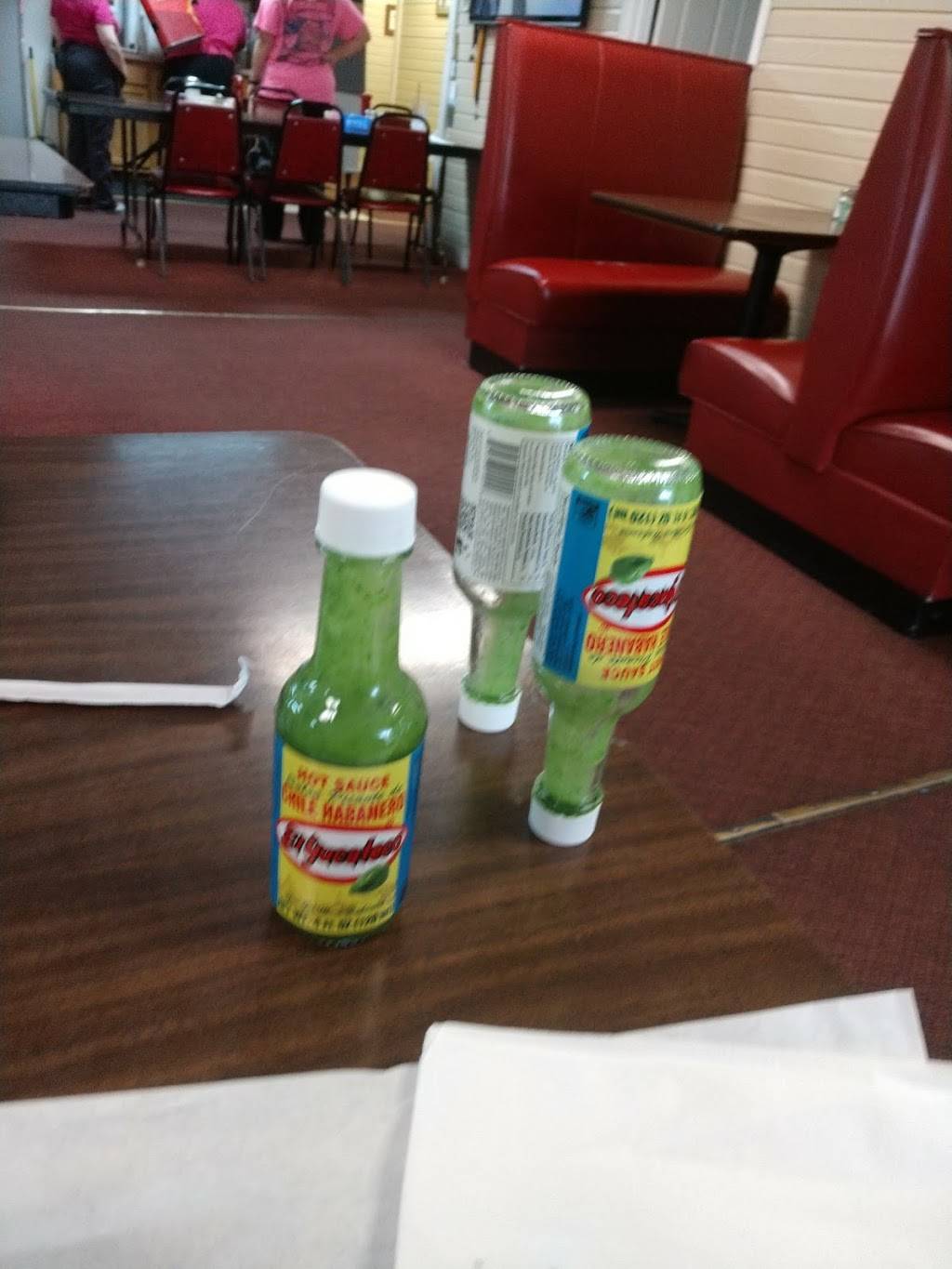 Shirleys Restaurant | restaurant | 911South, N Main St, Ripley, MS 38663, USA | 6628377224 OR +1 662-837-7224