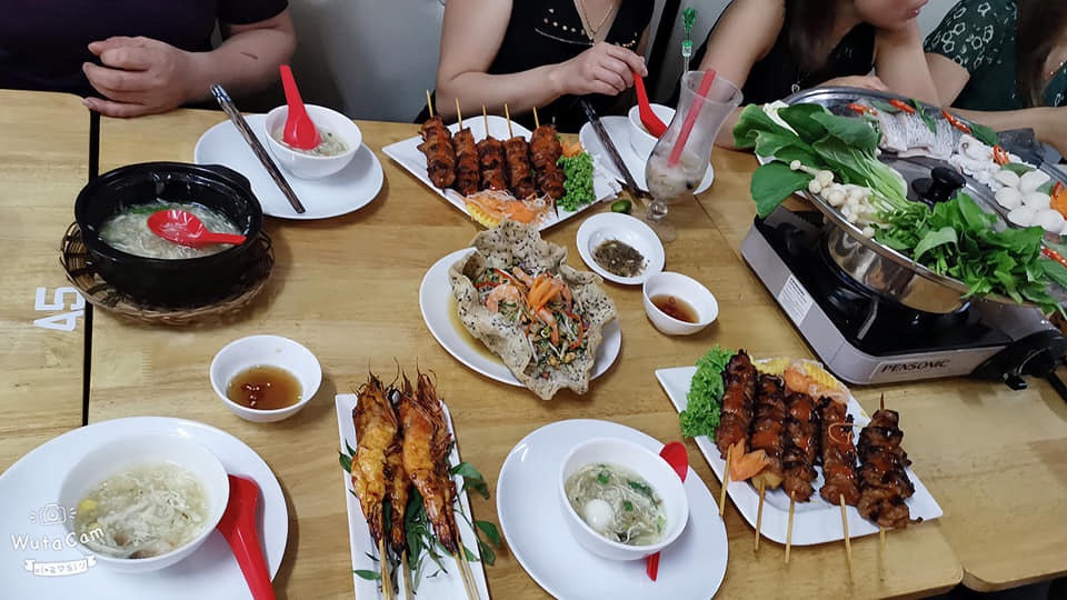 Pho Viet & Cafe | restaurant | 1326 NE 3rd St, Bend, OR 97701, USA | 5413822929 OR +1 541-382-2929