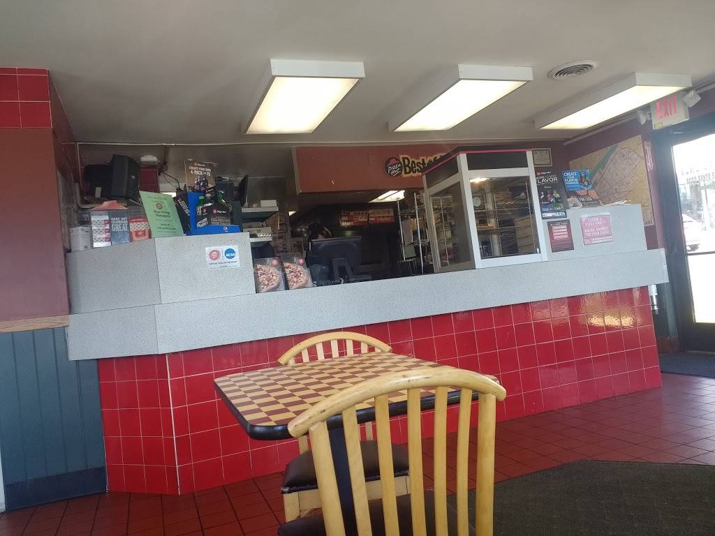 Pizza Hut Meal takeaway 1985 Brownsboro Rd, Louisville, KY 40206, USA
