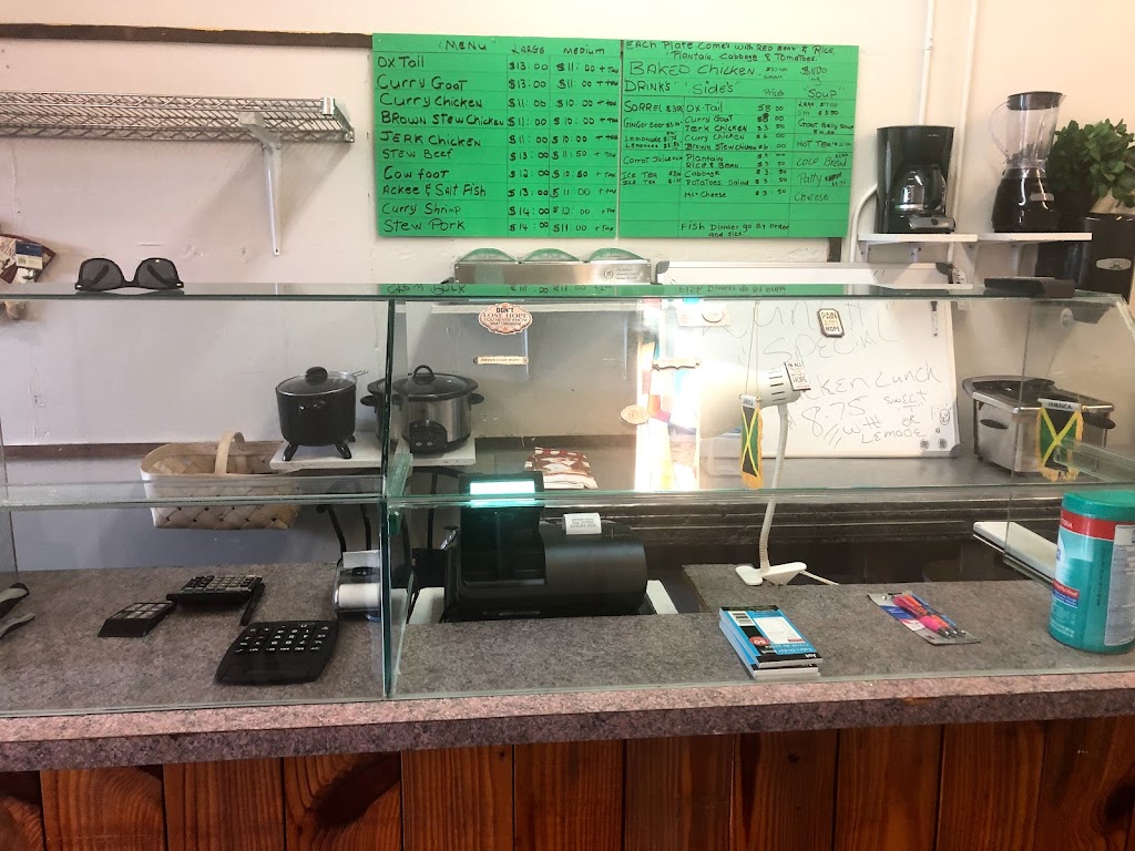 Jamaican Food Store & Cafe | cafe | 555 Harrison Ave, Panama City, FL 32401, USA | 8502153571 OR +1 850-215-3571