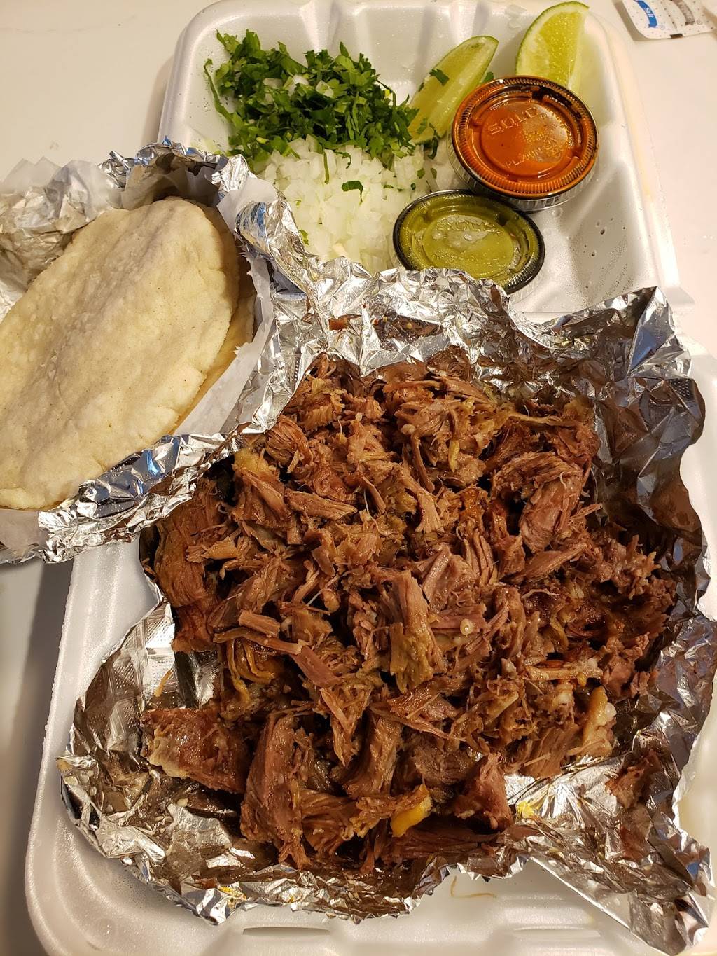 El Molcajetazo | restaurant | 11055 Dennis Rd suite #20, Dallas, TX 75229, USA | 4693996733 OR +1 469-399-6733