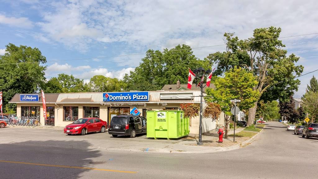 Dominos Pizza | meal delivery | 47 Main St S, Newmarket, ON L3Y 3Y3, Canada | 9058530227 OR +1 905-853-0227