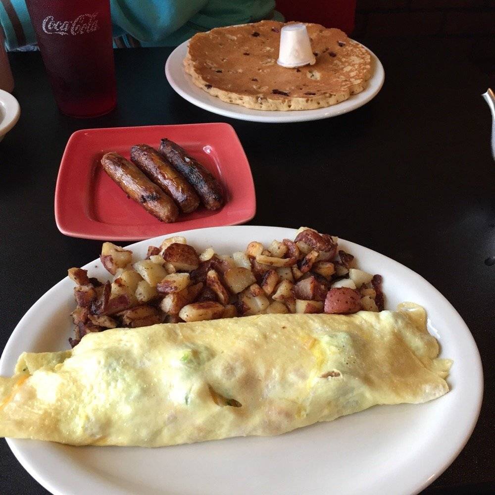 The Gathering Restaurant | cafe | 471 Hartford Rd, Manchester, CT 06040, USA | 8604327800 OR +1 860-432-7800