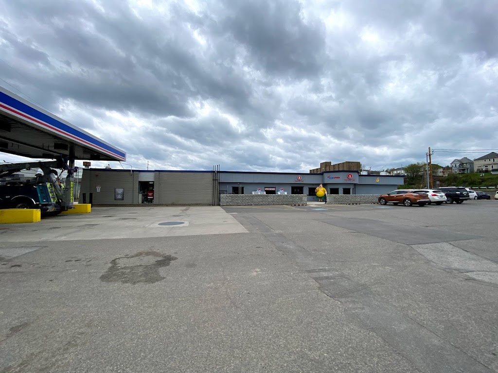 Hanover Fuel Stop | meal takeaway | 109 Hanover St, Martins Ferry, OH 43935, USA | 7406333180 OR +1 740-633-3180