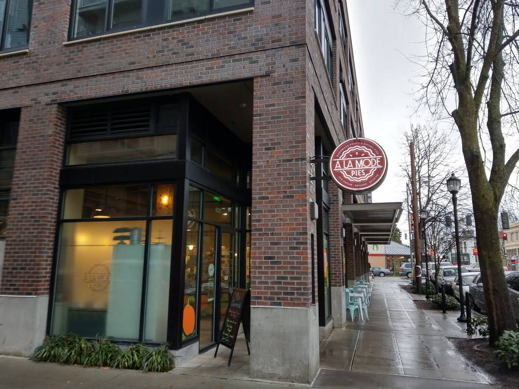 A la Mode Pies | bakery | 4225 SW Alaska St, Seattle, WA 98116, USA | 2064564343 OR +1 206-456-4343