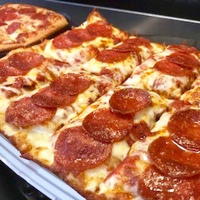 Breadeaux Pizza | meal delivery | 101 N.E. James, Grimes, IA 50111, USA | 5159864242 OR +1 515-986-4242