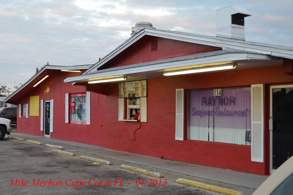 Raynors Seafood & Restaurant | restaurant | 114 N 2nd St, Immokalee, FL 34142, USA | 2396573911 OR +1 239-657-3911