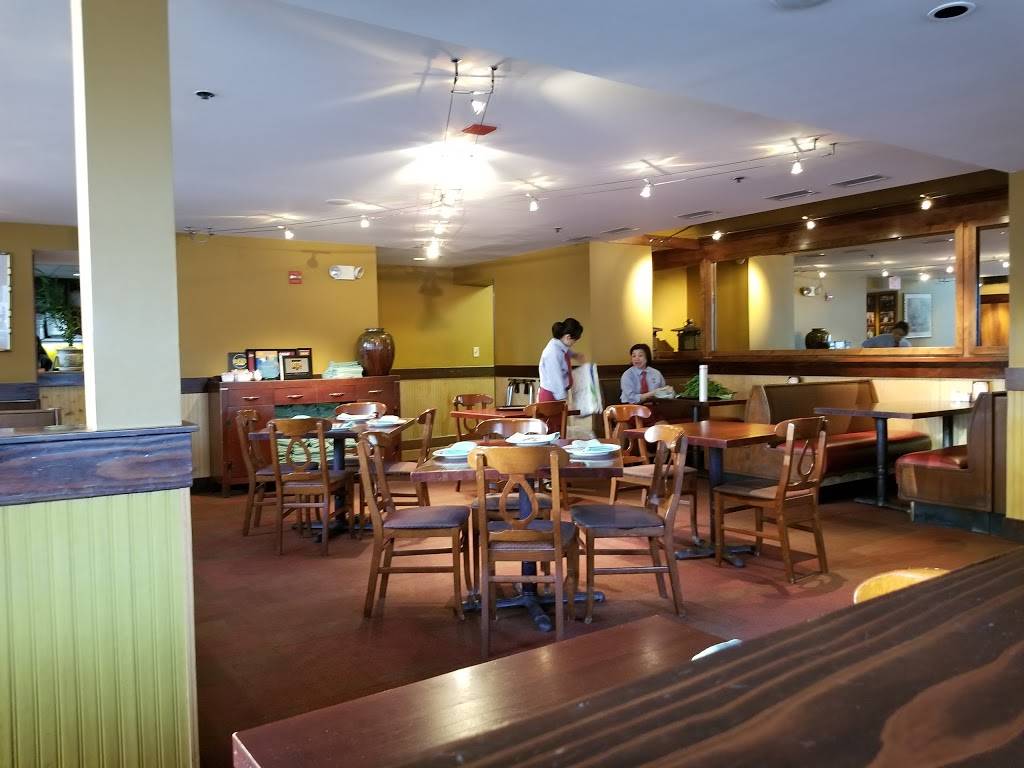 Meiwah | restaurant | 1200 New Hampshire Ave NW, Washington, DC 20036, USA | 2028332888 OR +1 202-833-2888